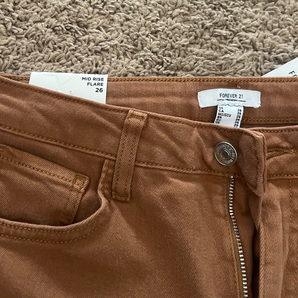 NWT Mid-Rise Flare Pants in Brown - Picture 6 of 11